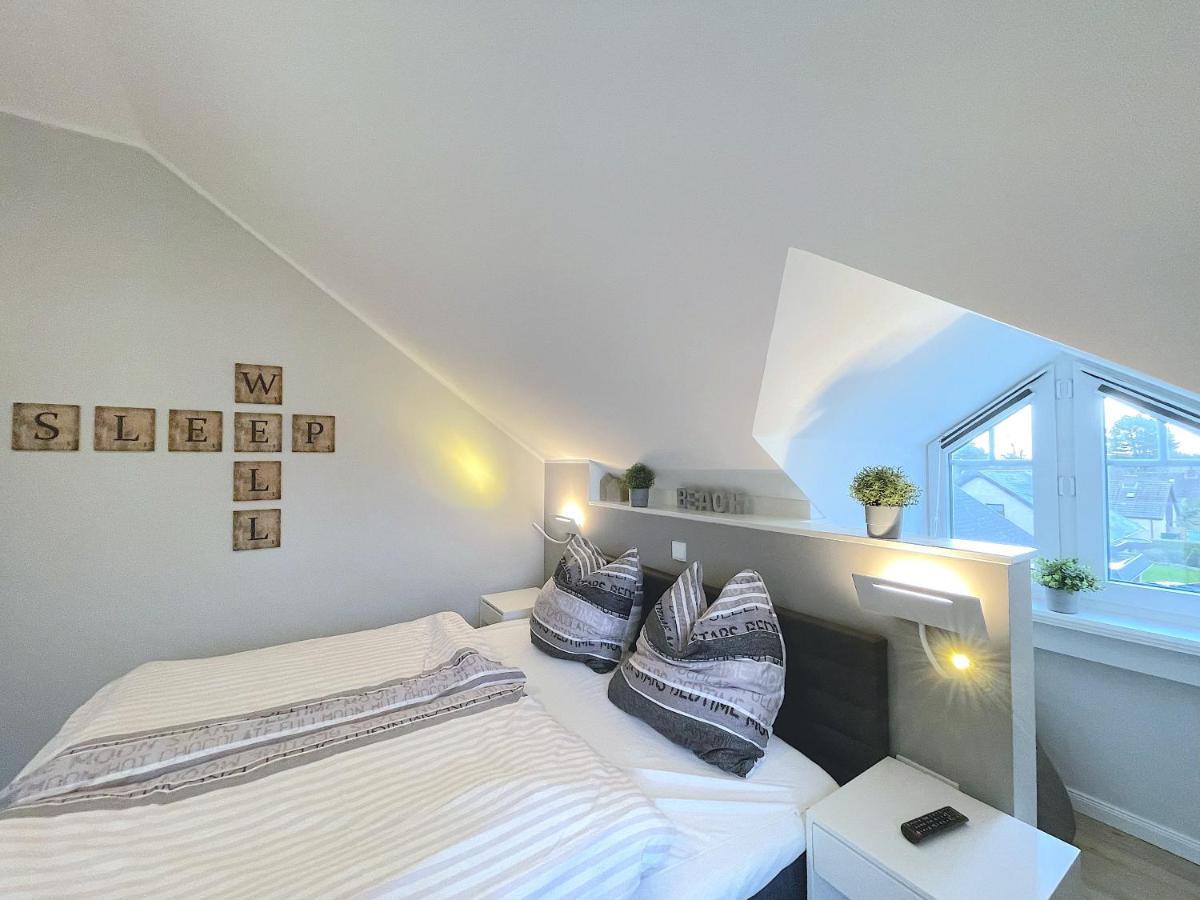 Smuk - Luxus Dachgeschoss Apartment Вестерланд Екстериор снимка